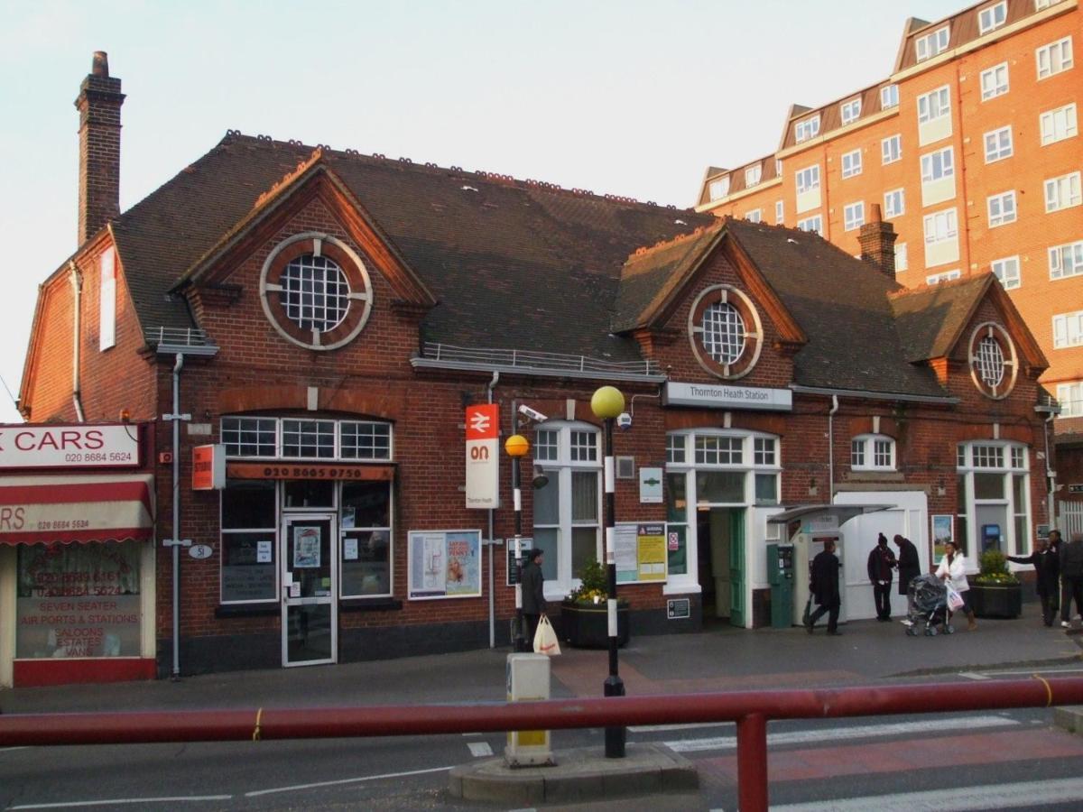 Nice And Pleasant Thornton Heath Exterior photo